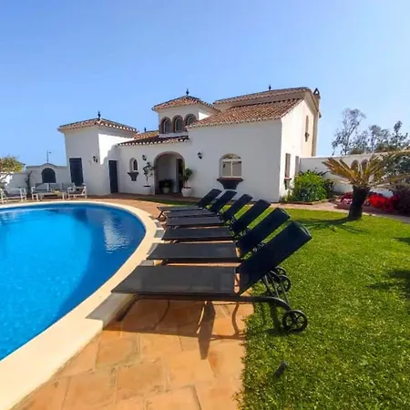 Villa Atardecer By Interhome